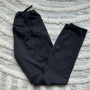 Athleta Black Contender Tight - Large